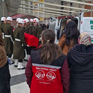Kıbrıs Gazimiz Cavit Bilir Ebediyete Uğurlandı - fotoğraf 2