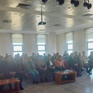 Evlenecek Gençlerin Desteklenmesi Projesi ve Aile Danışmanlığı Konulu Eğitim Verilmiştir. - fotoğraf 3