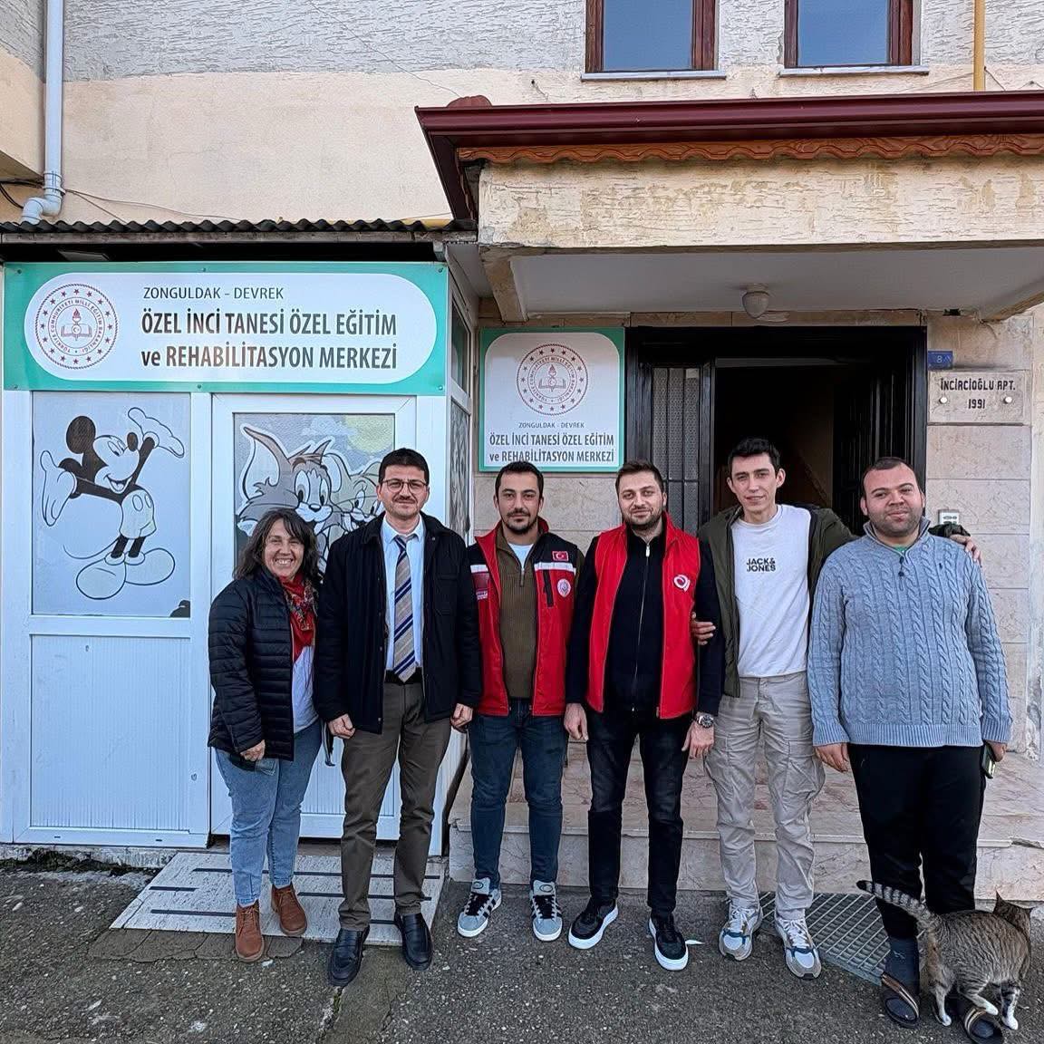 3 Aralık Dünya Engelliler Günü’nün önem ve anlamına binaen farkındalık oluşturmaya çalışılmıştır.