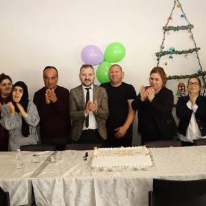3 Aralık Dünya Engelliler Günü kapsamında özel bireylerimiz tarafından hazırlanan el emeği ürünleri sergisi düzenlenmiştir. - fotoğraf 4