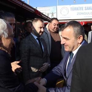 3 Aralık Dünya Engelliler Günü dolayısıyla, Türkiye Sakatlar Derneği Zonguldak Şubesi tarafından kermes etkinliği düzenlenmiştir. - fotoğraf 4