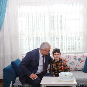YİĞİT REMZİ İLE BERABER KARNE HEYECANI YAŞADIK - fotoğraf 1