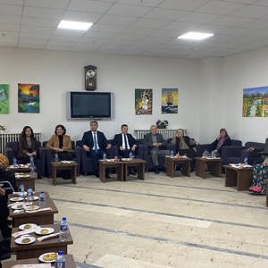 Yılbaşı Programları Kapsamında Yücel Huzurevi Ziyaret Edildi    - fotoğraf 1