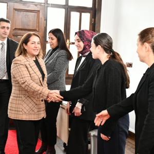 Bakan Yardımcımız Sayın Sevim SAYIM MADAK,  Keskin Sosyal Hizmet Merkezi’ni ziyaret etti. - fotoğraf 5
