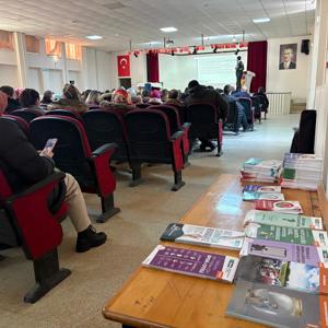 Alaçam’da Kurum Personeline Yönelik Bağımlılıkla Mücadele Eğitimi Düzenlendi - fotoğraf 3