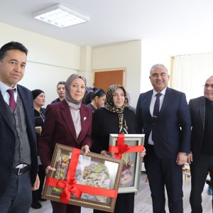 ADANA ÇOCUK EVLERİ SİTESİ MÜDÜRLÜĞÜNDE İÇLİ KÖFTE YARIŞMASI HEYECANI - fotoğraf 4