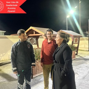 İl Müdürümüz Sayın Emine BÖÇKÜN, Yeni Yılın İlk Saatlerinde Kuruluşlarda Görev Yapan Çalışma Arkadaşlarımızı ve Hizmet Alanları Ziyaret Etti - fotoğraf 7