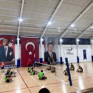 Oturarak Voleybol Turnuvası Düzenlenmiştir. - fotoğraf 1