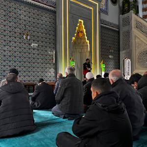 Sosyal Hizmet Merkezlerimiz Tarafından İlimiz Genelindeki Camilerde Cuma Namazı Öncesi Farkındalık Eğitimlerimiz Devam Ediyor - fotoğraf 3