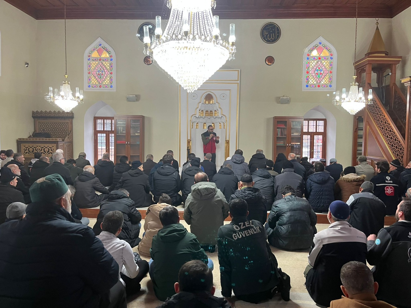 Sosyal Hizmet Merkezlerimiz Tarafından İlimiz Genelindeki Camilerde Cuma Namazı Öncesi Farkındalık Eğitimlerimiz Devam Ediyor