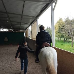 Koruma ve Bakım Altındaki Çocuklarımız Ara Tatilde At Biniciliği Etkinliği Gerçekleştirdi - fotoğraf 2
