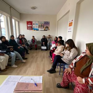 Mustafakemalpaşa Sosyal Hizmet Merkezi Müdürlüğümüzce, "Aile İçi İletişim" eğitimi verildi - fotoğraf 2