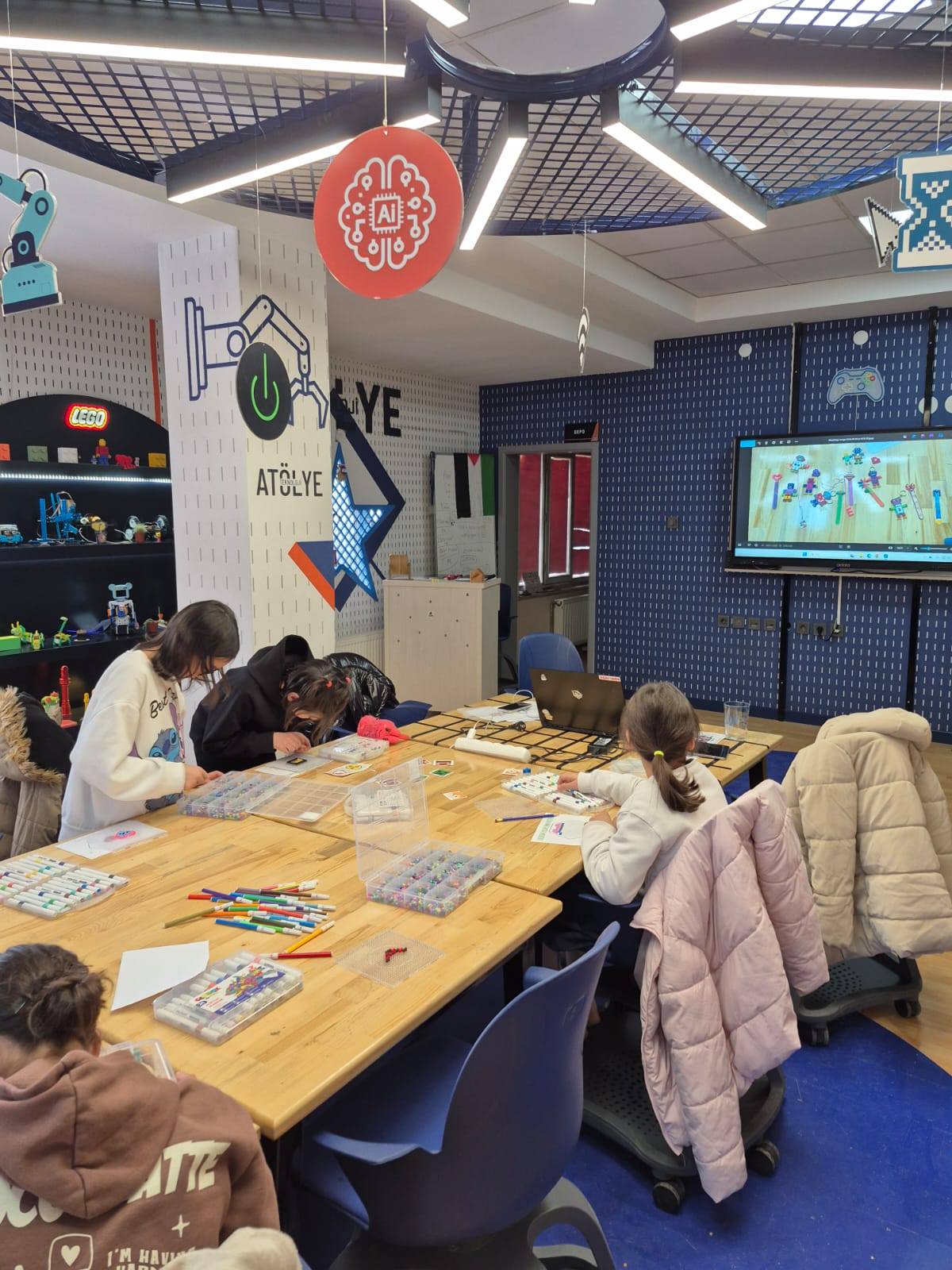 Koruma ve Bakım Altında Bulunan Çocuklarımız, Çorum Belediyesine Ait Bilim Çorum Merkezini Ziyaret Etti.