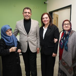 Valimiz Sayın Selçuk ASLAN’dan Huzurevleri ve Çocuk Evleri Sitesine Veda Ziyareti. - fotoğraf 3