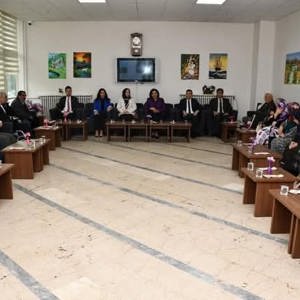 Süreyya Yavuz Hanımefendiden Yücel Huzurevine Veda Ziyareti - fotoğraf 2
