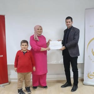Modüler Aile Eğitim Programını Başarı ile Bitiren Öğrenci Velilerine Belge Takdimi - fotoğraf 16