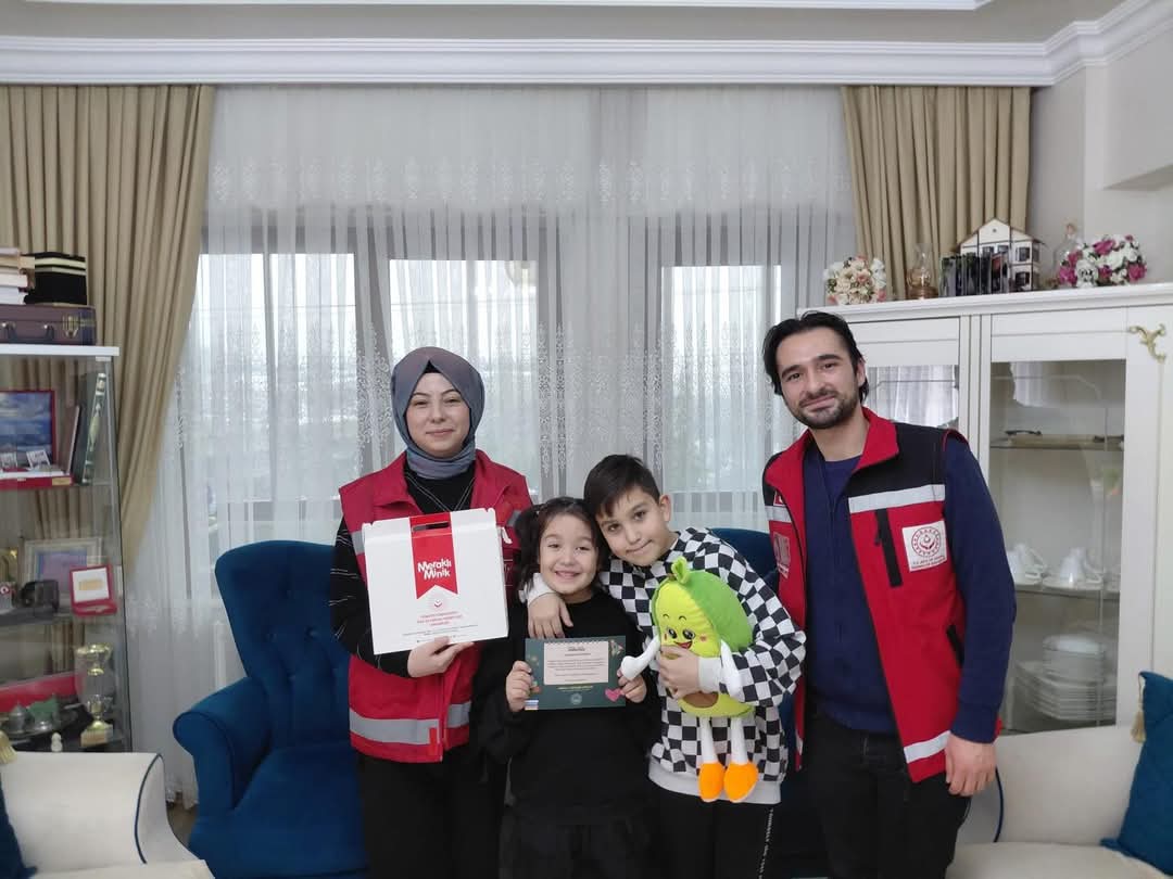 Şehit ve Gazi Emanetlerimizin İlk Karne Sevincini Paylaştık