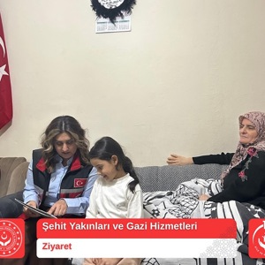İl Müdürümüz Sayın Emine BÖÇKÜN, Şehidimiz Piyade Sözleşmeli Er Ahmet KUŞAK’ın Ailesine Hane Ziyareti Gerçekleştirdi - fotoğraf 1