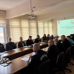 Uluborlu İlçe Koordinasyon Kurulu Toplantısı - fotoğraf 1