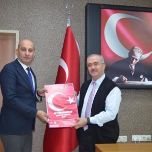 İl Müdürümüze 2026 Şehitler Takvimi  Takdim Edildi - fotoğraf 2