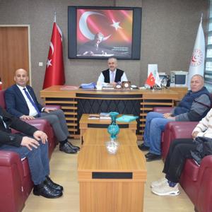 İl Müdürümüze 2026 Şehitler Takvimi  Takdim Edildi - fotoğraf 1