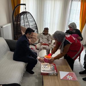 Şehidimizin Emaneti Kumsal Evladımızın Karne Sevincine Ortak Olundu - fotoğraf 4