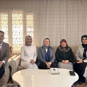 Gönül Elçilerimizle Bir Arada: Koruyucu Ailelerimize Anlamlı Ziyaret - fotoğraf 1