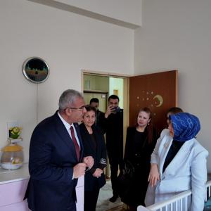 BAKAN YARDIMCIMIZ SAYIN LEMAN YENİGÜN ADANA ÇOCUK EVLERİ SİTESİNDE HİZMET ALAN ÇOCUKLARIMIZLA BULUŞTU - fotoğraf 1