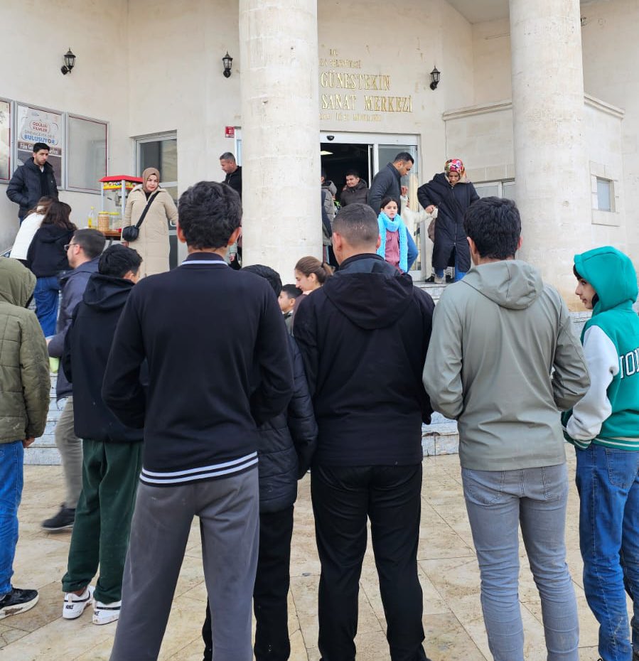 “Çocuklar İçin Büyük Şenlik”