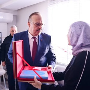 Şehit Polisimizin Ailesine Ziyaret - fotoğraf 4