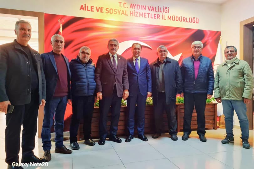 Milliyetçi Hareket Partisi İl Başkanı Haluk Alıcık ve beraberindeki heyet, İl Müdürümüz İlkay Türkoğlu’na hayırlı olsun ziyareti