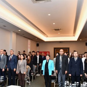 İl Müdürlüğümüzün,  Ev sahipliğinde Erasmus+ KA154 Gençlik Katılımı Programı kapsamında kabul edilen “KAT-KATIL-KATILIM” projesi çerçevesinde düzenlenen Gençlik Kampı, gençlerimizin yoğun katılımıyla başladı - fotoğraf 2