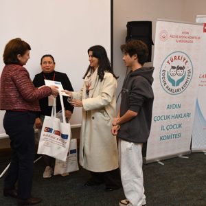 Erasmus+ KA154 Gençlik Katılımı Programı kapsamında yürüttüğümüz “KAT-KATIL-KATILIM” projemizin kapanış programI - fotoğraf 9