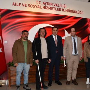 Aydın Altı Nokta Körler Derneği Başkanı Sayın Bayram Özen, İl Müdürümüz İlkay Türkoğlu’na hayırlı olsun ziyareti - fotoğraf 1