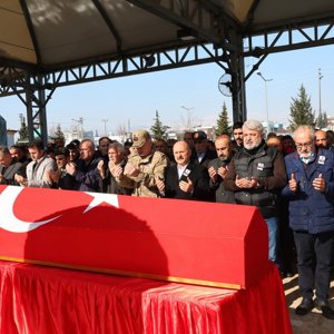 Kıbrıs Barış Harekâtı Gazimiz Fedli Bulut’u Uğurladık - fotoğraf 4
