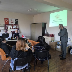 Gençlere İş Hayatına Uyum Semineri Düzenlendi - fotoğraf 2