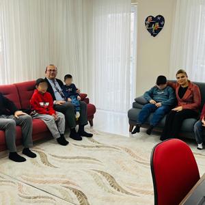 Sevgiyle Büyüyen Her Çocuk, Umutla Şekillenen Bir Gelecek Demektir  - fotoğraf 11