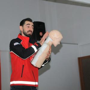 Türkiye Kızılay Elazığ Şubesi Koruma Altında Bulunan Çocuklarımıza Yönelik İlk Yardım Eğitimi Düzenlendi - fotoğraf 4