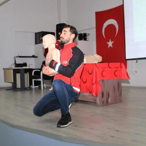 Türkiye Kızılay Elazığ Şubesi Koruma Altında Bulunan Çocuklarımıza Yönelik İlk Yardım Eğitimi Düzenlendi - fotoğraf 5