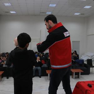 Türkiye Kızılay Elazığ Şubesi Koruma Altında Bulunan Çocuklarımıza Yönelik İlk Yardım Eğitimi Düzenlendi - fotoğraf 6