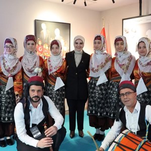 Emine Erdoğan Hanımefendi ve Bakanımız Göktaş, Şeyh Zayed Çocuk Evleri Sitesi Yeni Birimler Açılış Programı'na katıldı - fotoğraf 5