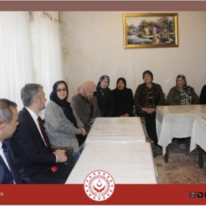 Sayın Bakan Yardımcımız Zafer TARIKDAROĞLU`nun ilimize yaptığı ziyarette Sayın Valimiz Ömer KALAYLI, Vali Yardımcımız Murat DEMİRBLİK , İl Müdürümüz M.Ferdi BOZKURT ve bağlı Kuruluş Müdürlerimiz ile birlikte İlimizde ki çalışmalarımız hakkında toplantı yapılmış sonrasında ise bir dizi ziyaret edilmiştir. Nazik ziyaretlerinden dolayı teşekkür ederiz. - fotoğraf 6