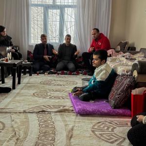 İl Müdürümüz Aydın Polat,  Silvan ilçemizde Sosyal Hizmet Merkezimizden hizmet alan vatandaşlarımızı hanelerinde ziyaret etti. - fotoğraf 2