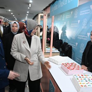 Bakan Yardımcısı Sayın Leman Yenigün Kahramanmaraş’ta Çeşitli Ziyaret ve Temaslarda Bulundu - fotoğraf 12