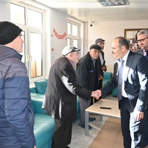 İl Müdürümüzden Kıymetli Büyüklerimize Ziyaret - fotoğraf 1