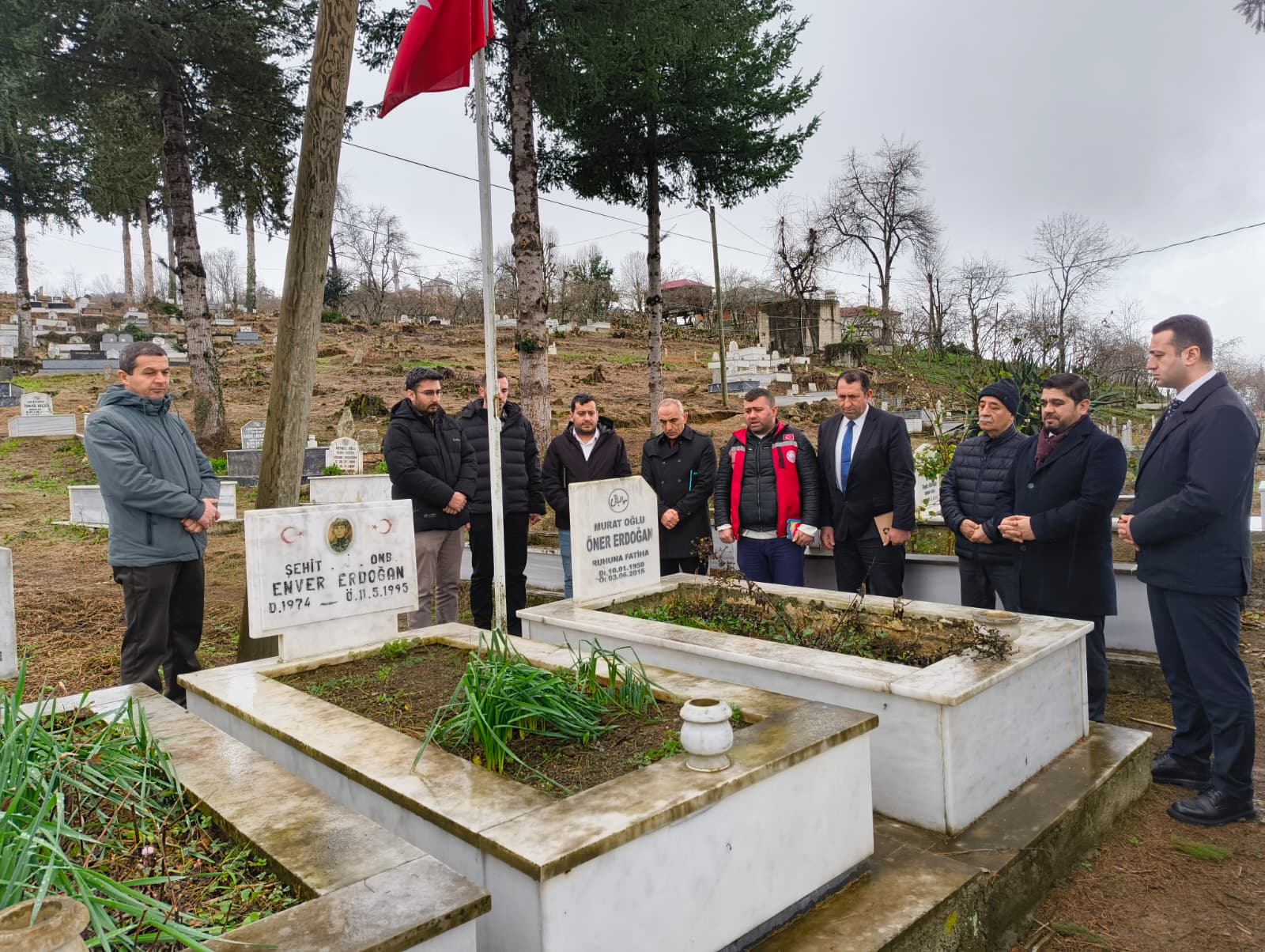 Şehidimiz J. Onb. Enver ERDOĞAN Kabri Başında Rahmet ve Minnetle Anıldı.