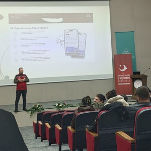 İl Müdürlüğümüz Eğitim Birimi tarafından Kırklareli İl Göç İdaresi Personeline İlk Öğretmenim Ailem Uygulamasının tanıtımı ve kullanımına yönelik eğitim gerçekleştirildi. - fotoğraf 1