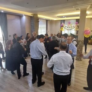 KARAİSALI ENGELSİZ YAŞAM BAKIM REHABİLİTASYON VE AİLE DANIŞMA MERKEZİ MÜDÜRLÜĞÜNDE HİZMET ALAN BİREYLERİMİZE DOĞUM GÜNÜ ETKİNLİĞİ - fotoğraf 3