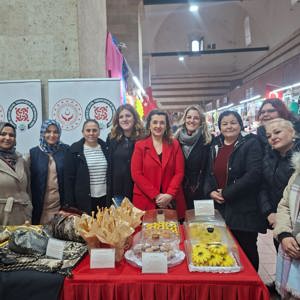 Sosyal Danışma Merkezi Sergisine Katılım Sağlandı. - fotoğraf 1