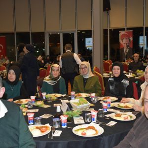 Bursa Mutlu Yuva Derneği Tanıtım ve Bilgilendirme Programı Geniş Katılımla Gerçekleştirildi - fotoğraf 9